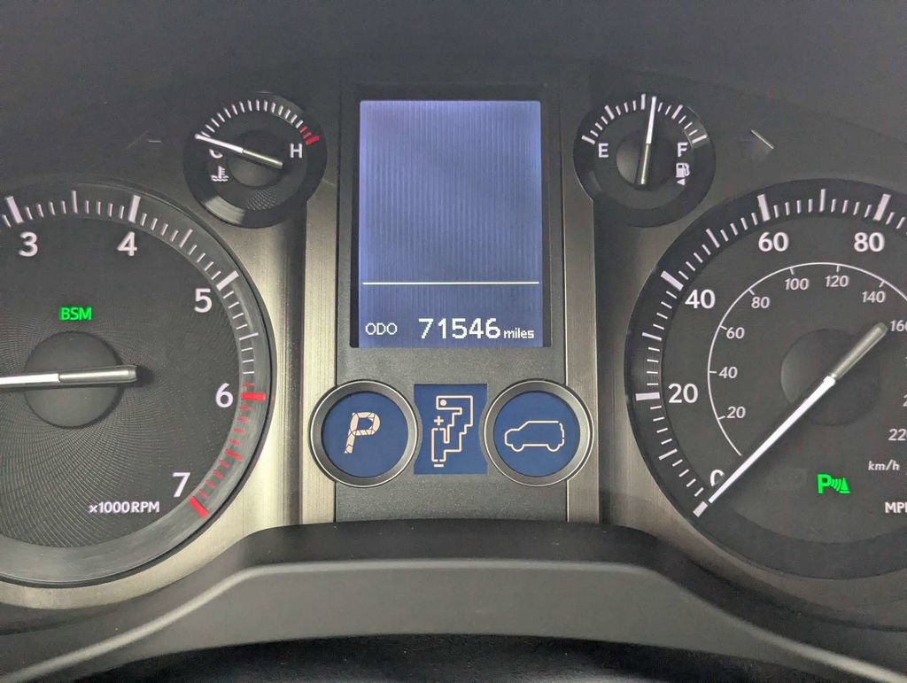 Used 2018 Lexus GX 460 Premium w/ Premium Package AWD/4WD image 27