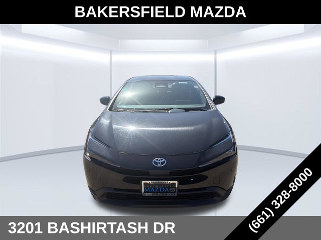 Used 2025 Toyota Prius LE FWD image 8