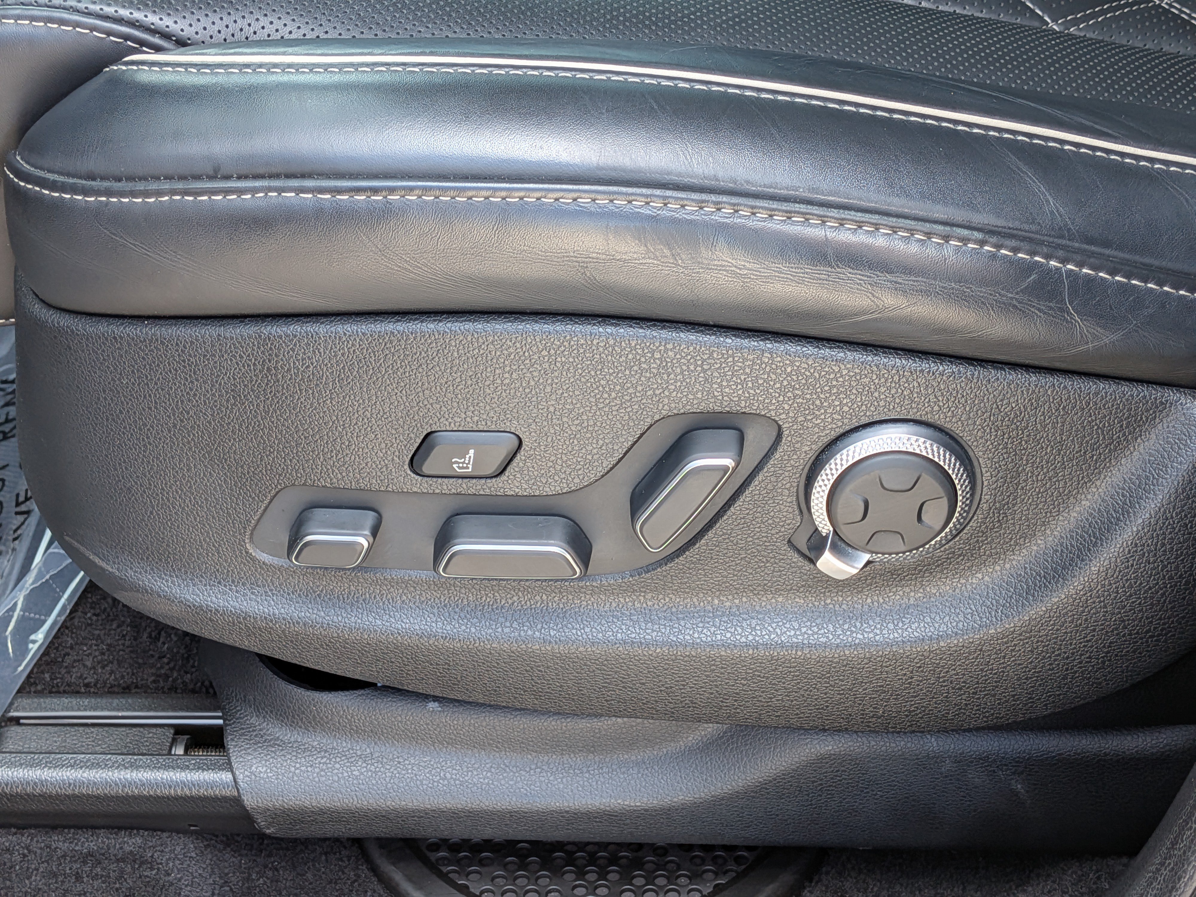 Used 2022 Genesis GV80 3.5T w/ Prestige Package 07 AWD/4WD image 24