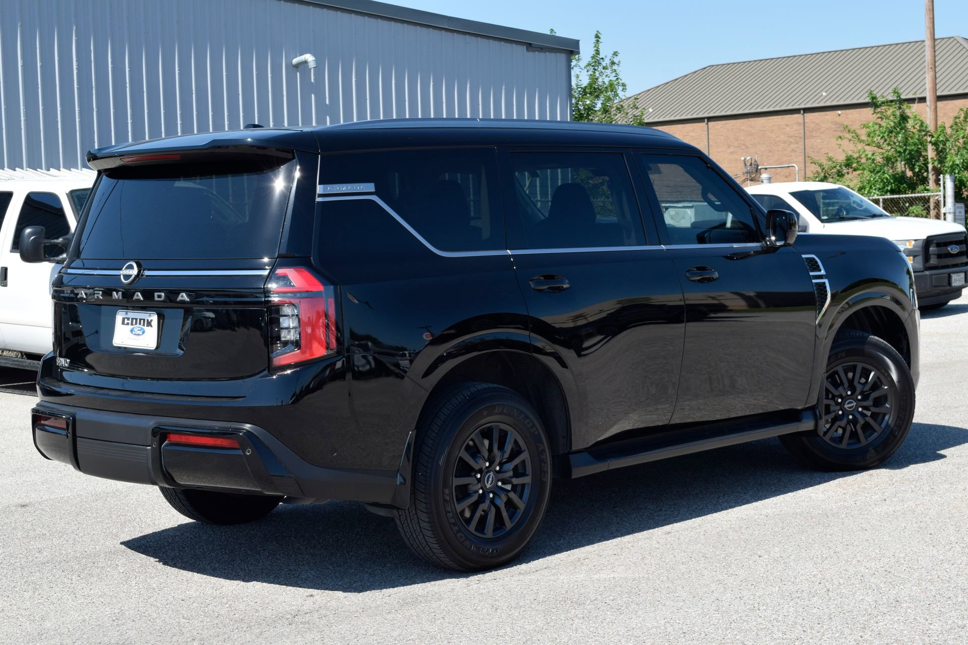 Used 2025 Nissan Armada SV RWD image 6