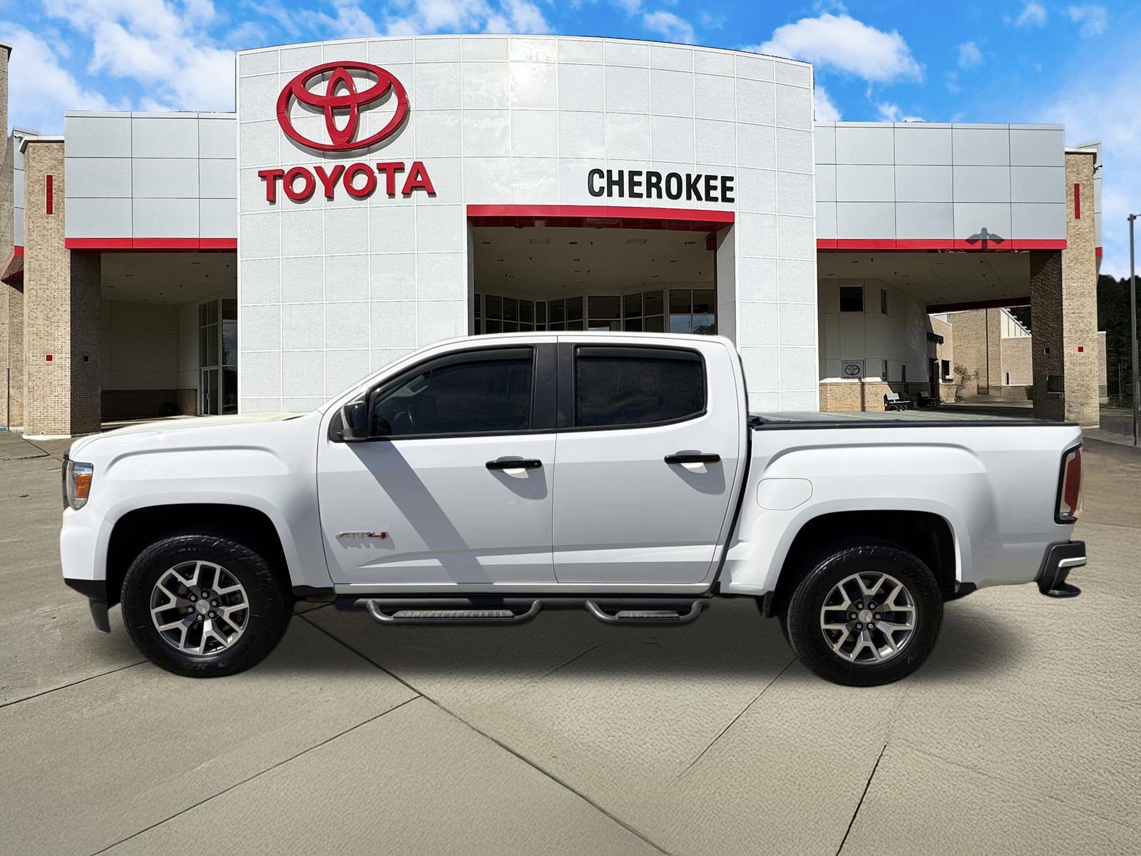 Used 2021 GMC Canyon AT4 w/ Driver Alert Package image 8