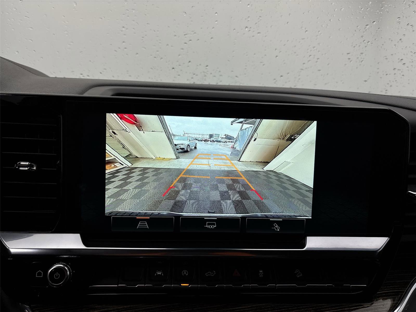 Used 2025 GMC Sierra 1500 Elevation w/ Preferred Package image 18