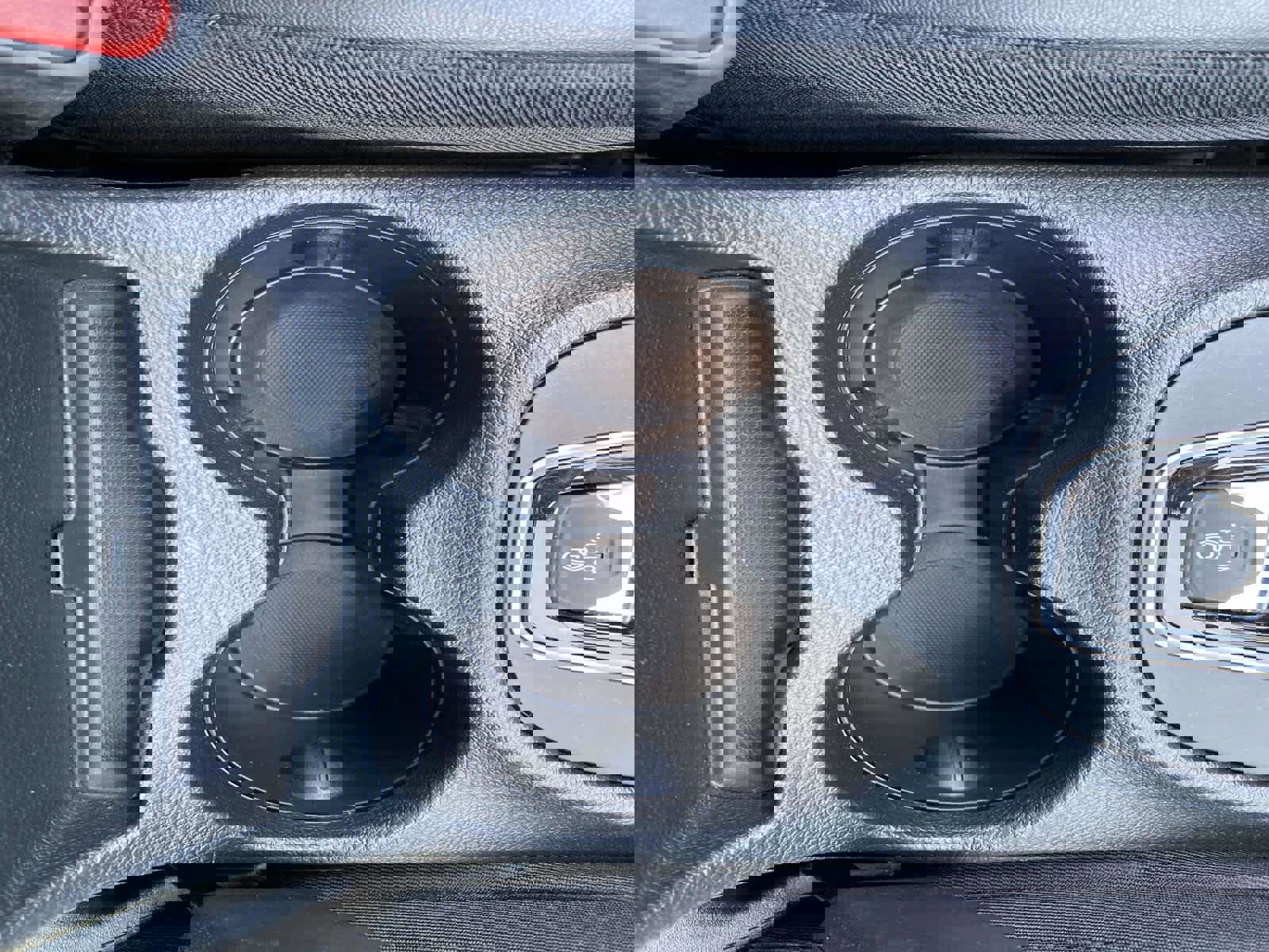 Certified 2022 Jeep Cherokee Limited image 17