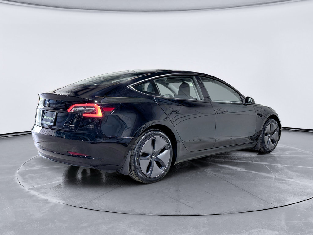 Used 2022 Tesla Model 3 Long Range AWD/4WD image 3