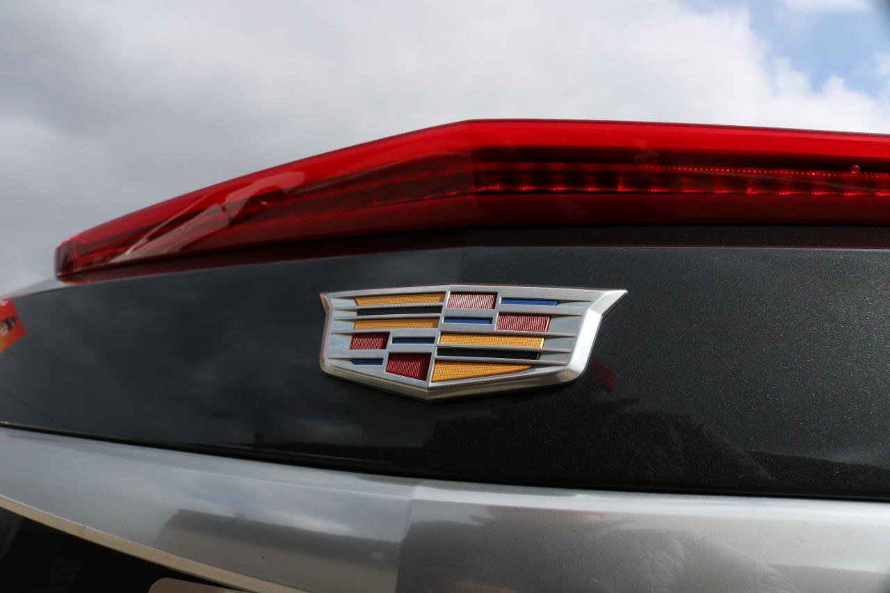 Used 2016 Cadillac XTS Luxury w/ Driver Awareness Package image 13