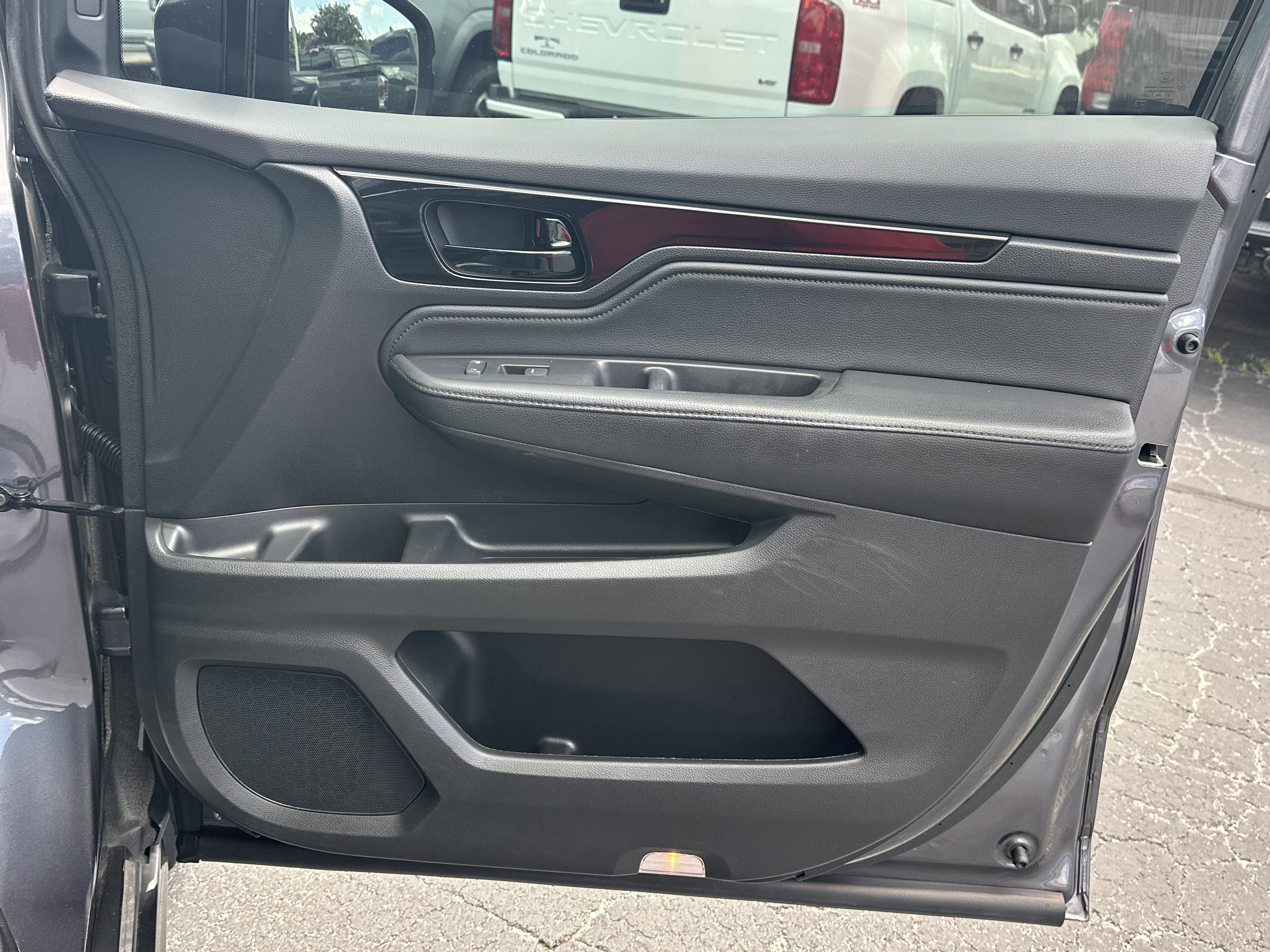 Used 2023 Honda Odyssey Touring image 15