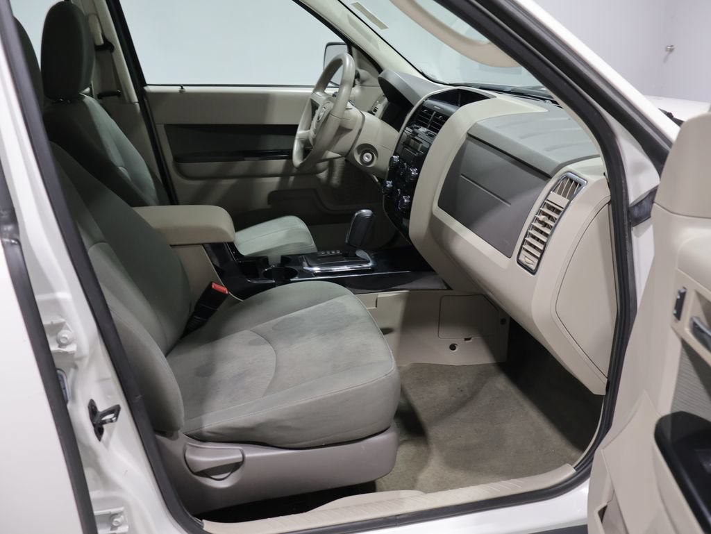 Used 2011 MAZDA Tribute i Sport FWD image 21