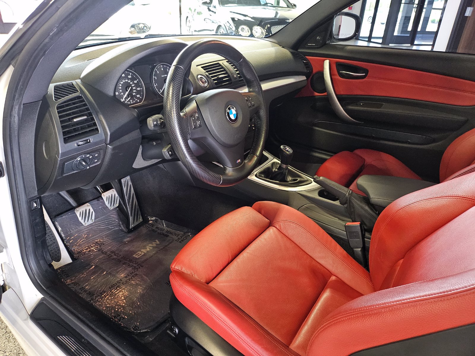 Used 2011 BMW 135i Coupe RWD image 21