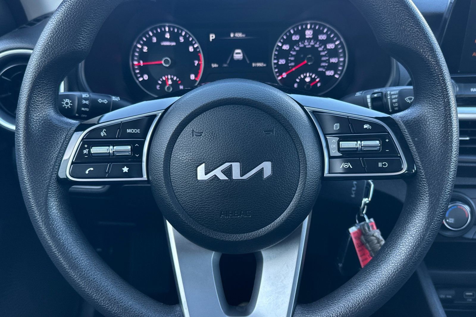 Used 2023 Kia Forte LX image 21