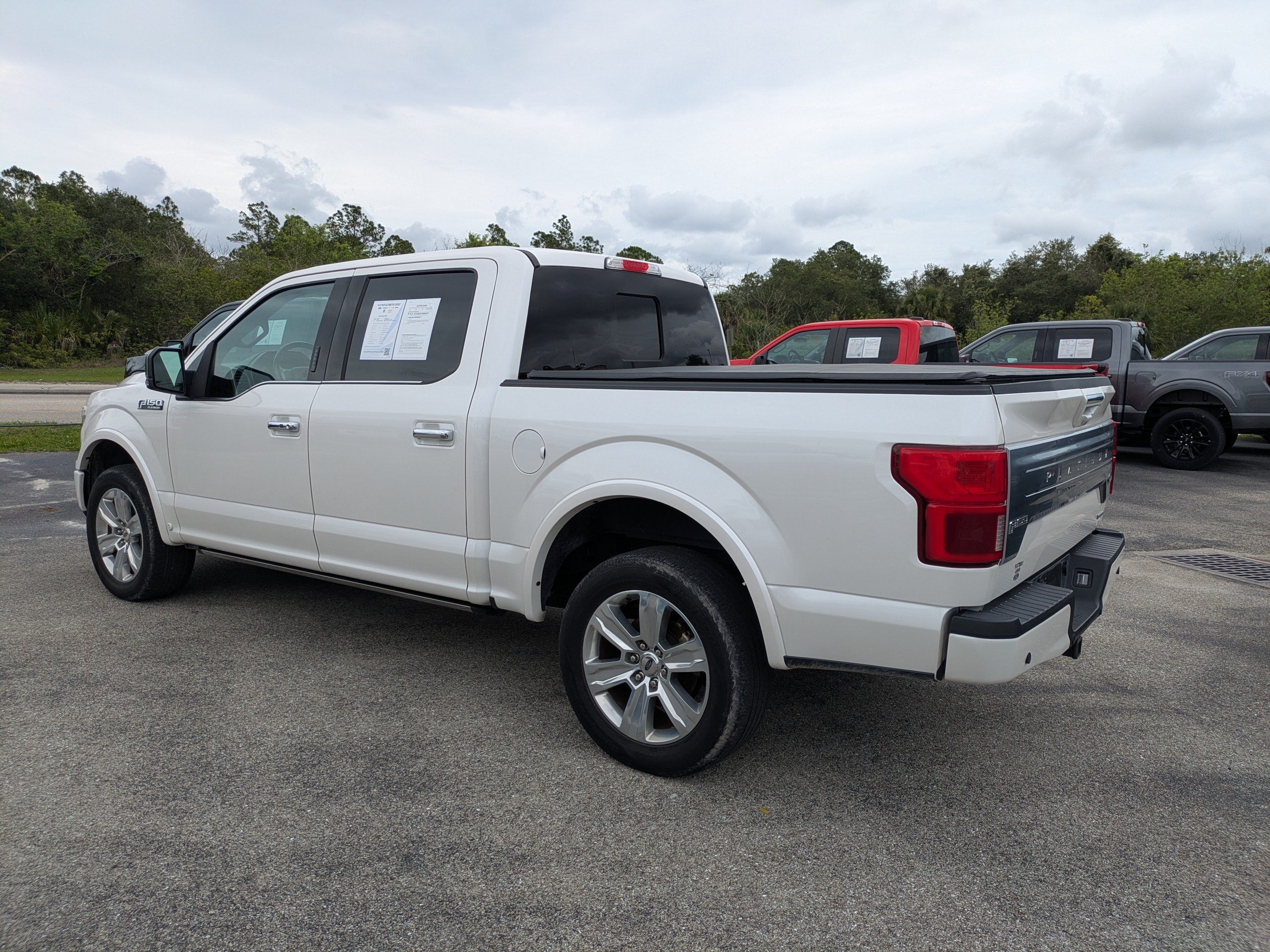 Used 2019 Ford F150 Platinum w/ Equipment Group 701A Luxury AWD/4WD image 6