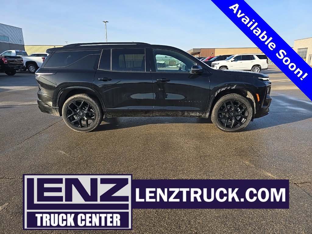 Used 2025 Chevrolet Traverse RS