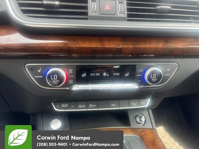 Used 2018 Audi Q5 2.0T Premium Plus w/ Premium Plus Package AWD/4WD image 16