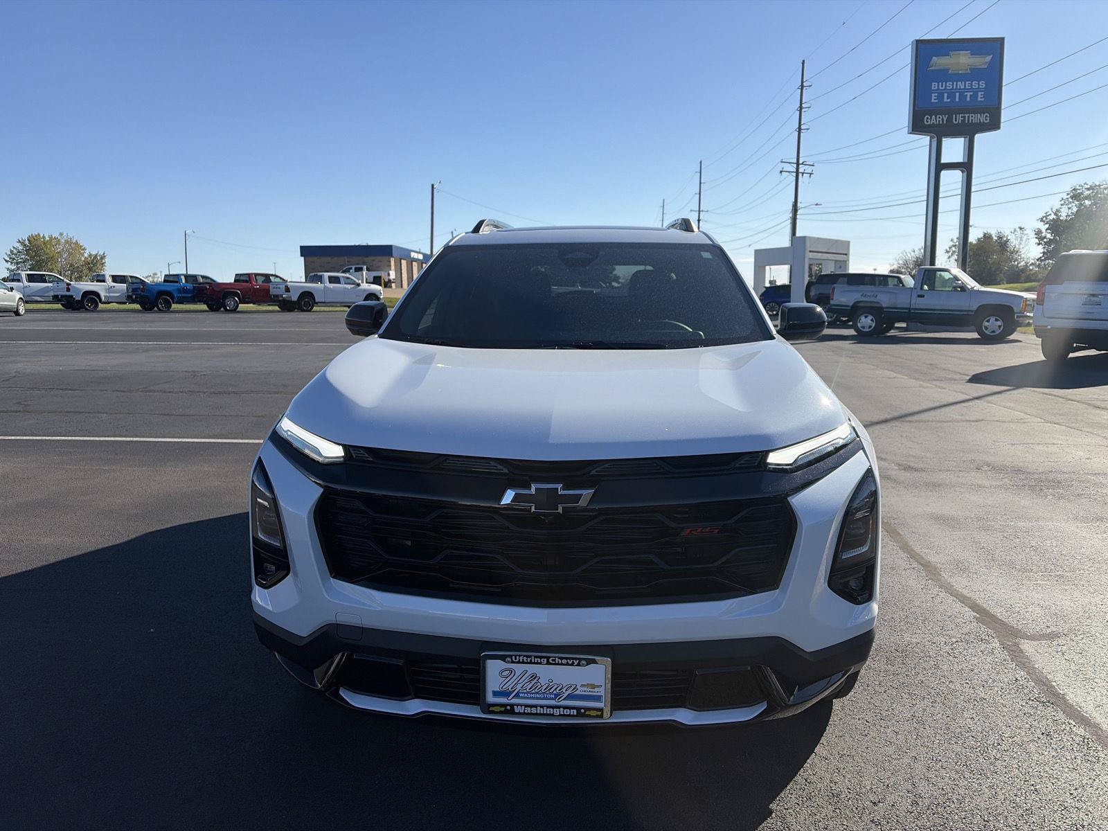 New 2027 Chevrolet Equinox RS w/ Safety and Technology Package AWD/4WD image 11