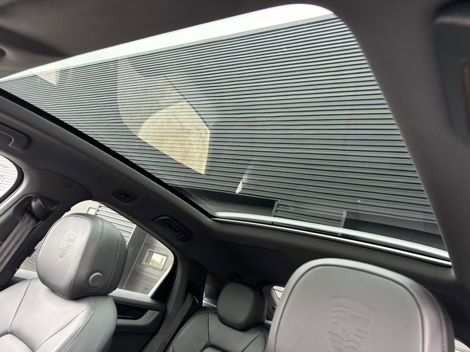 New 2026 Porsche Cayenne Coupe image 39