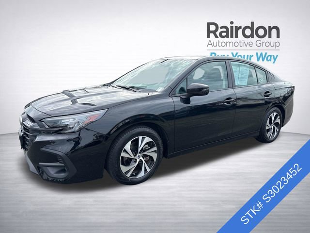 Used 2025 Subaru Legacy Premium AWD/4WD image 3