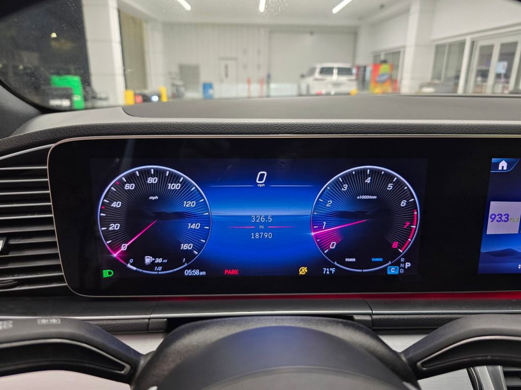 Used 2024 Mercedes-Benz GLE 350 4MATIC image 21
