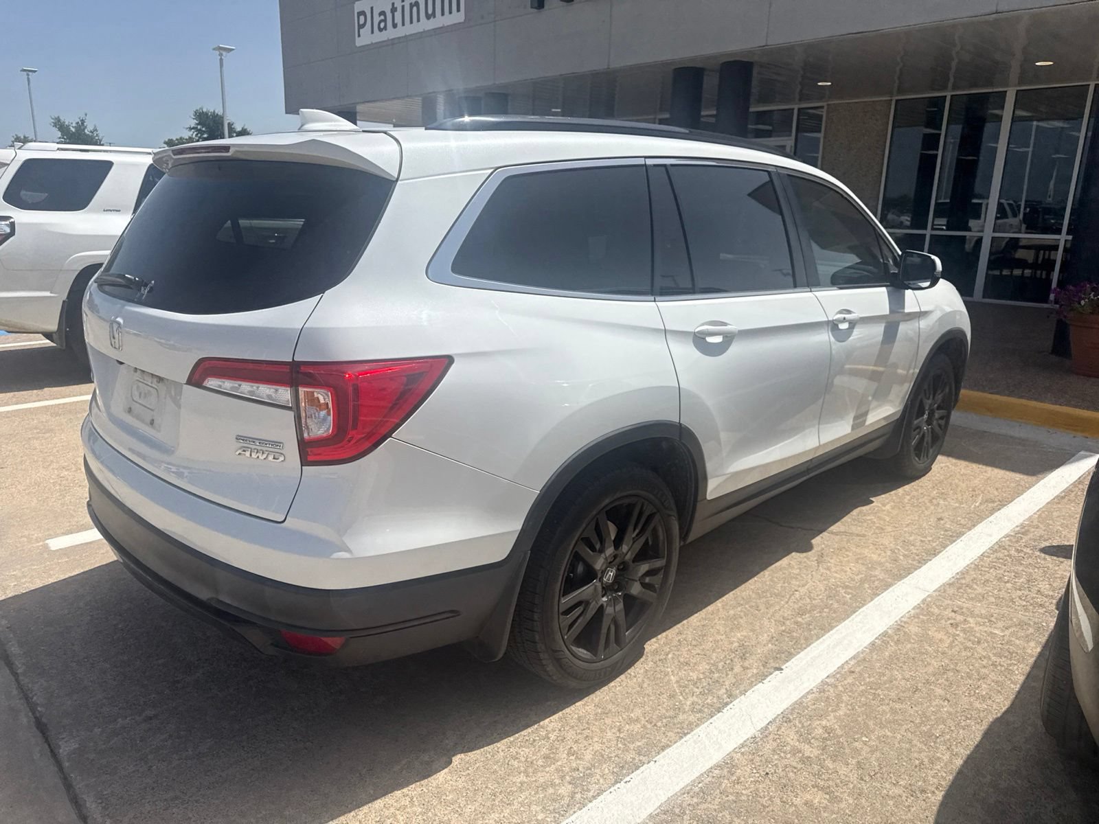 Used 2021 Honda Pilot Special Edition image 12