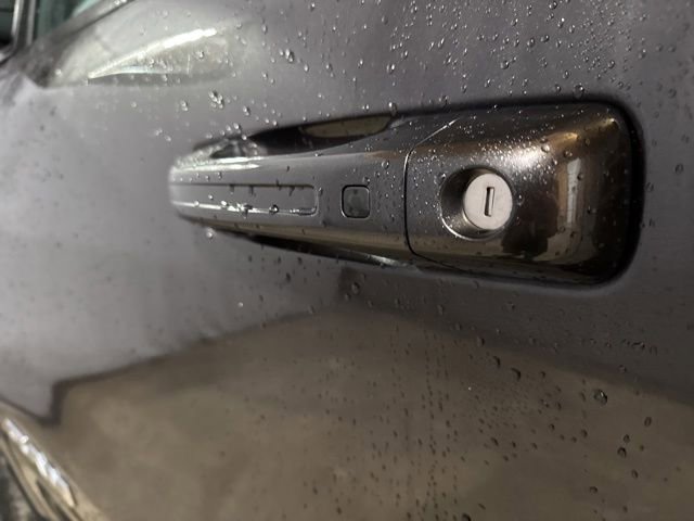 Used 2023 RAM 1500 Laramie AWD/4WD image 41