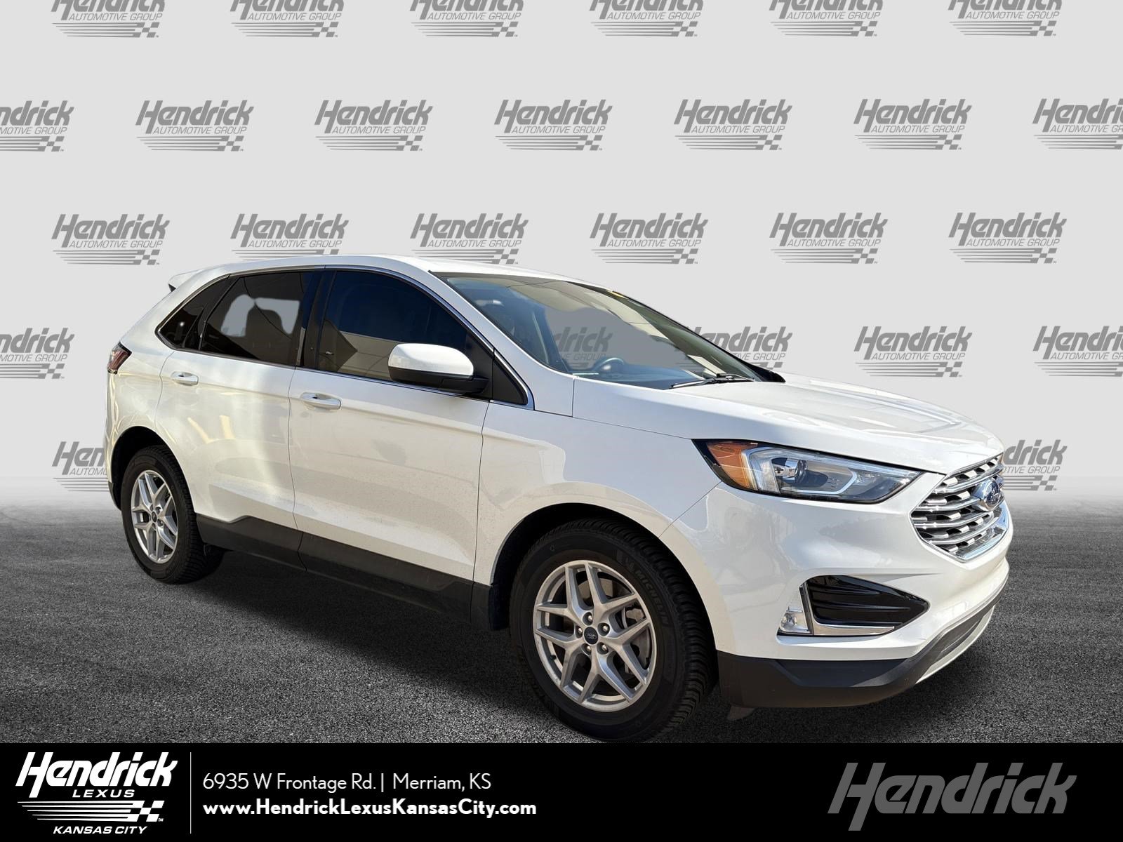 Used 2021 Ford Edge SEL w/ Convenience Package image 1
