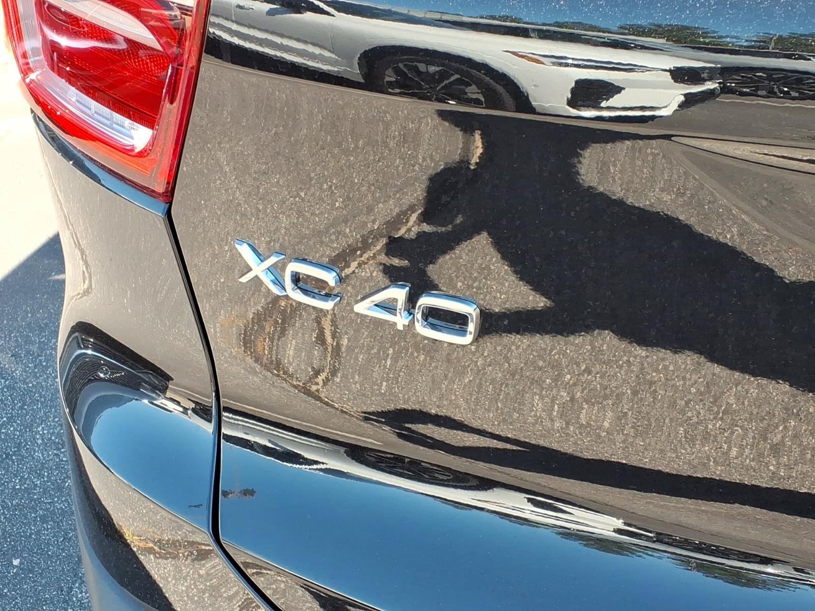 New 2026 Volvo XC40 B5 Plus w/ Protection Package Premier AWD/4WD image 5