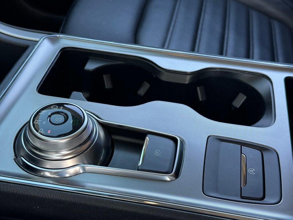 Used 2022 Ford Edge SEL w/ Convenience Package image 24