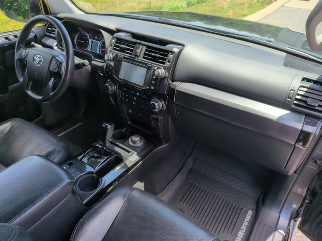 Used 2019 Toyota 4Runner Limited AWD/4WD image 28