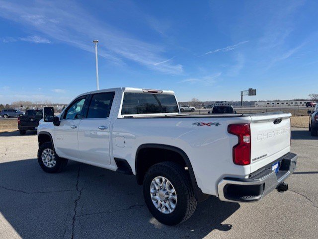 Used 2023 Chevrolet Silverado 2500 LTZ image 7