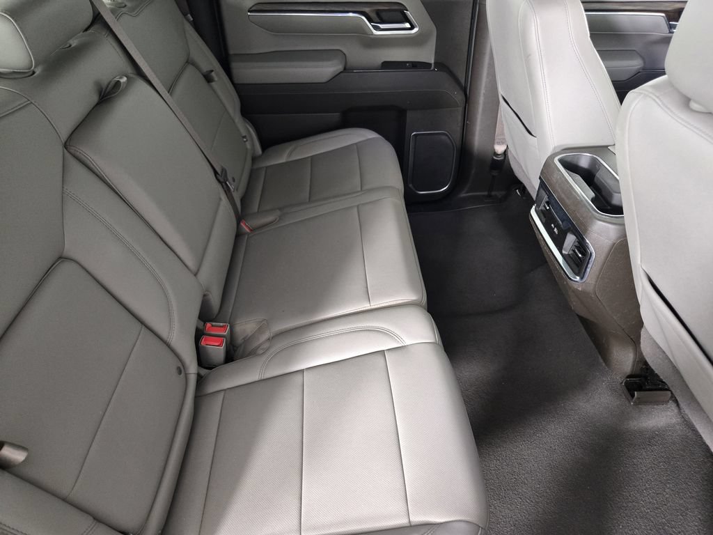Used 2023 GMC Sierra 1500 SLT w/ SLT Premium Package AWD/4WD image 35