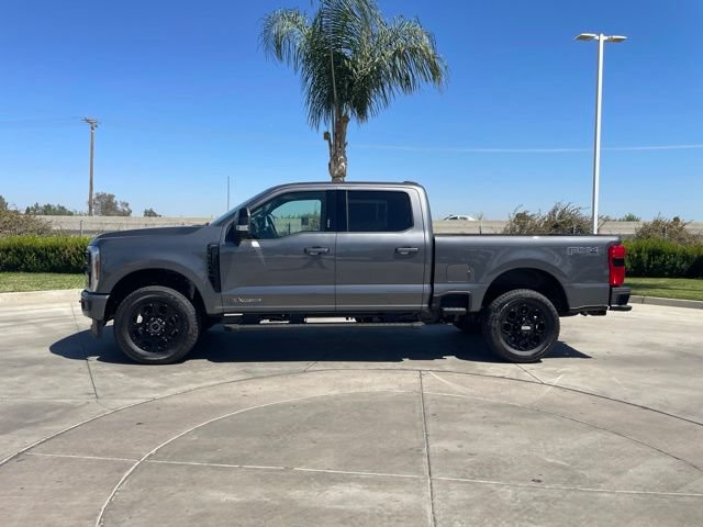New 2026 Ford F250 Lariat w/ Black Appearance Package AWD/4WD image 2