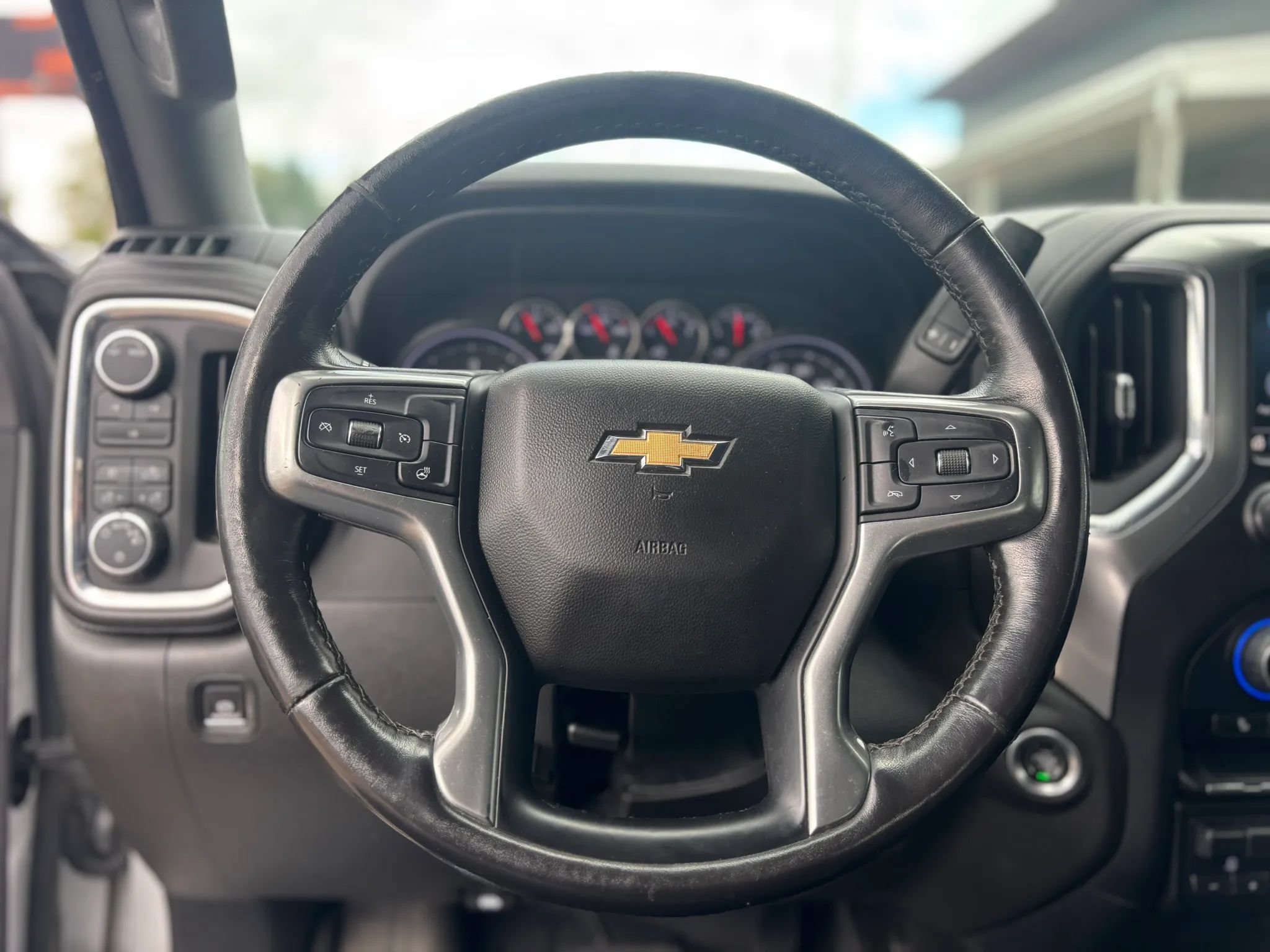 Used 2023 Chevrolet Silverado 3500 LT w/ Convenience Package AWD/4WD image 23