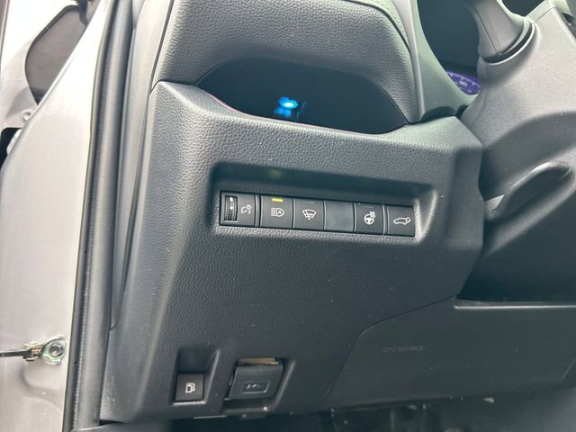 Used 2020 Toyota RAV4 Limited w/ Limited Grade Weather Package AWD/4WD image 23