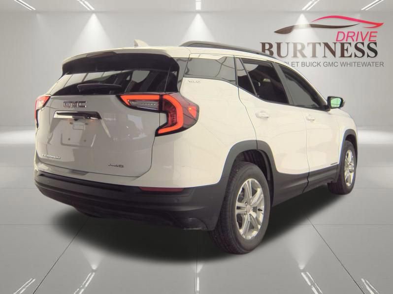 Used 2023 GMC Terrain SLE w/ Driver Convenience Package AWD/4WD image 4