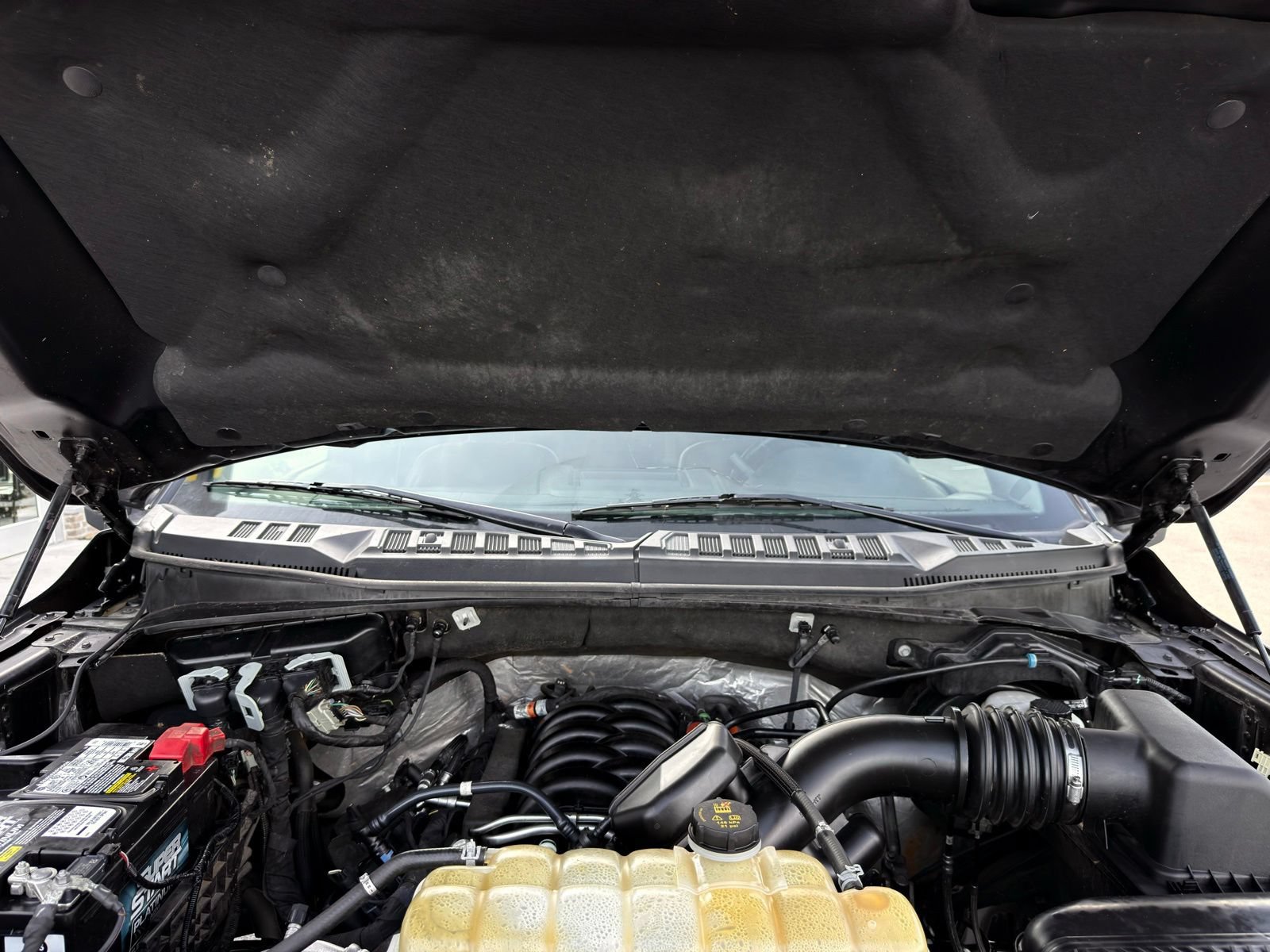Used 2020 Ford F150 XLT w/ Equipment Group 302A Luxury AWD/4WD image 57