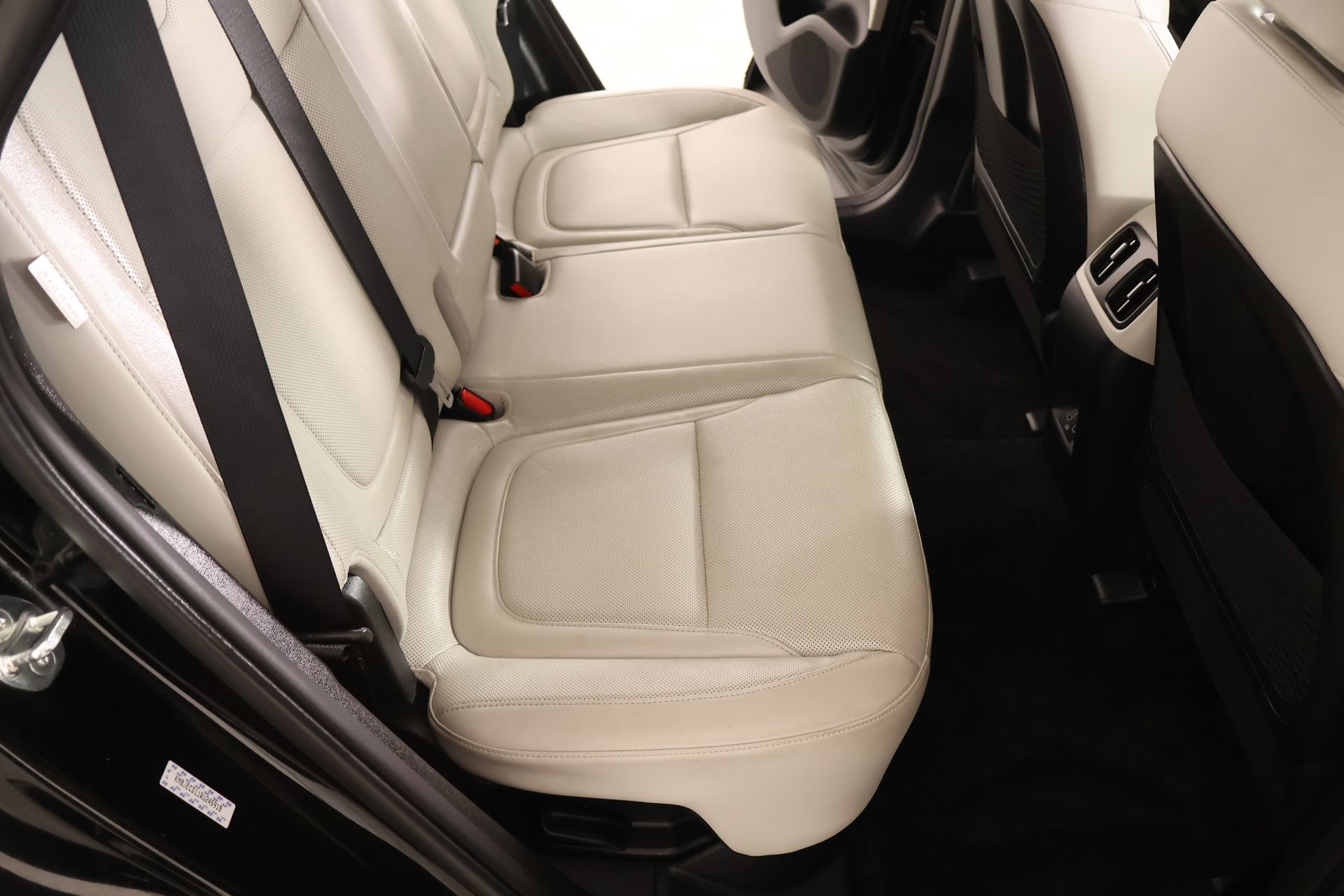 Certified 2024 Hyundai Tucson Limited AWD/4WD image 15