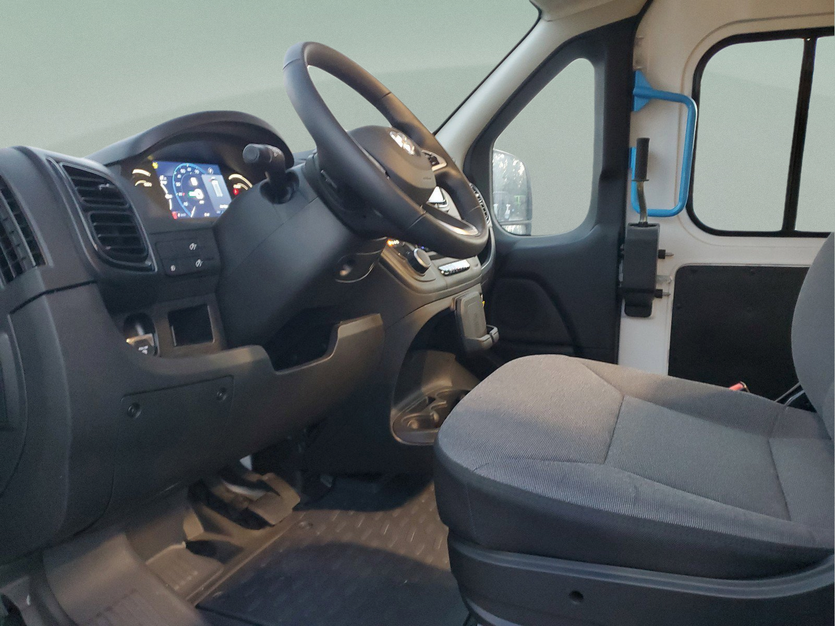 New 2025 RAM ProMaster 3500 FWD image 21