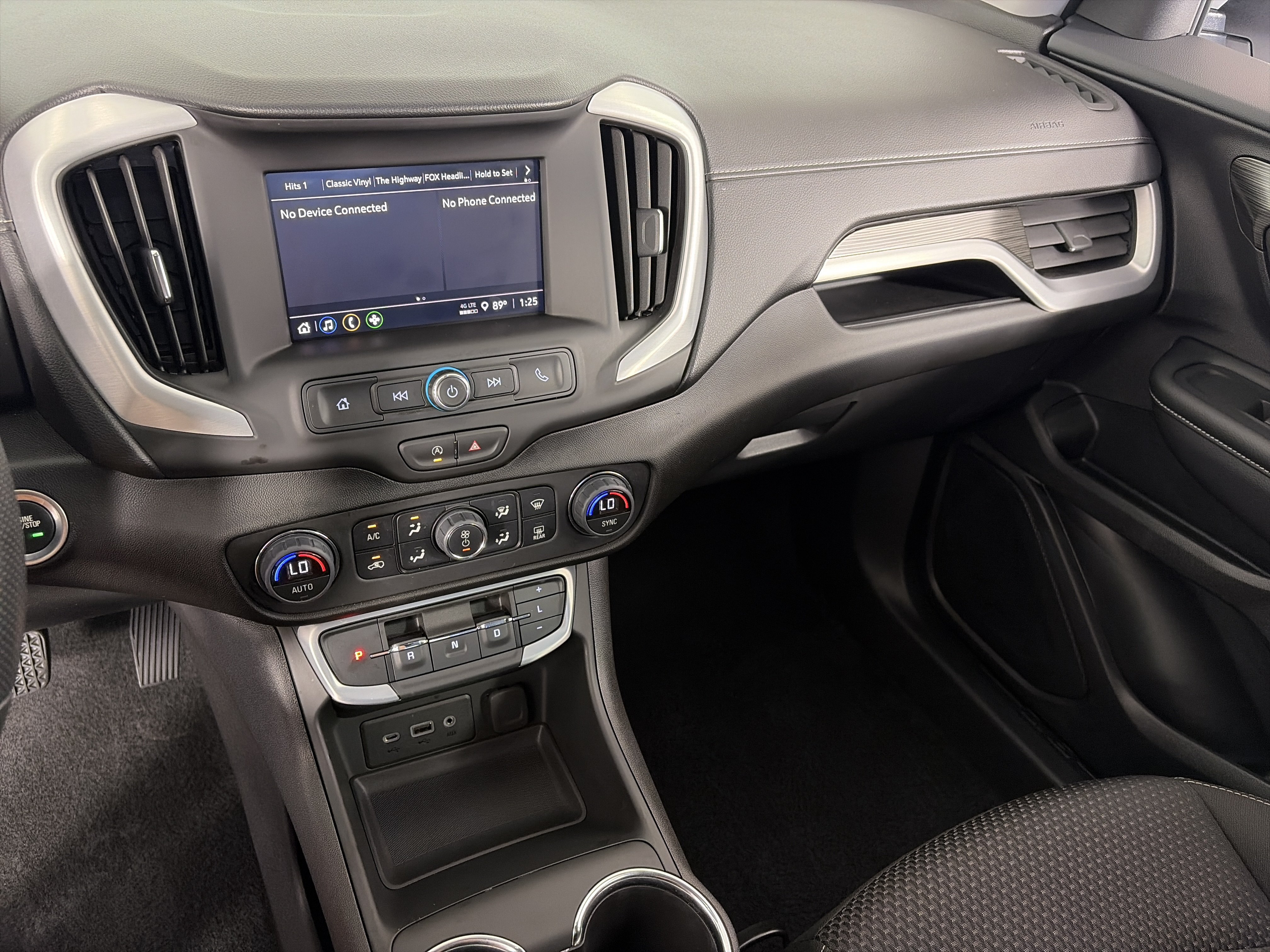Certified 2024 GMC Terrain SLE w/ Driver Convenience Package AWD/4WD image 15