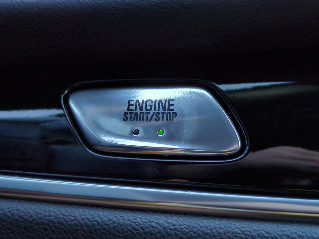 Used 2023 Buick Enclave Avenir w/ Avenir Technology Package FWD image 28
