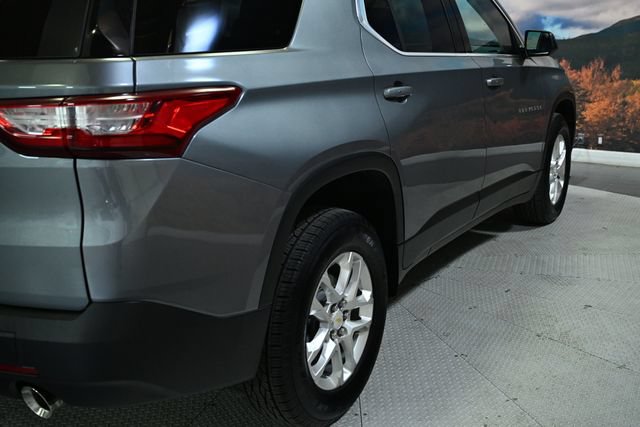 Used 2021 Chevrolet Traverse LS FWD image 8