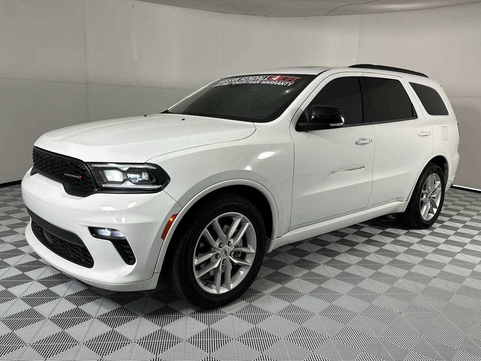 Used 2023 Dodge Durango GT image 4