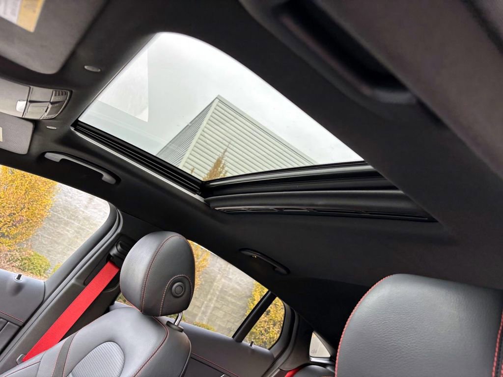 Used 2023 Mercedes-Benz GLC 43 AMG 4MATIC Coupe image 26