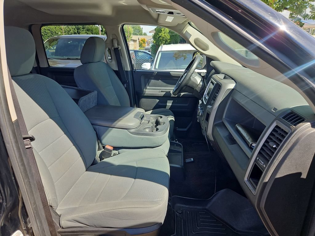 Used 2014 RAM 1500 Express w/ Black Ram 1500 Express Group AWD/4WD image 16