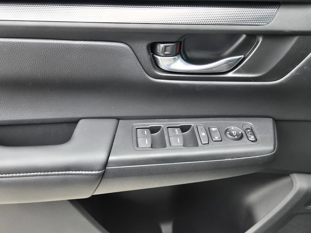 Certified 2026 Honda CR-V LX image 25