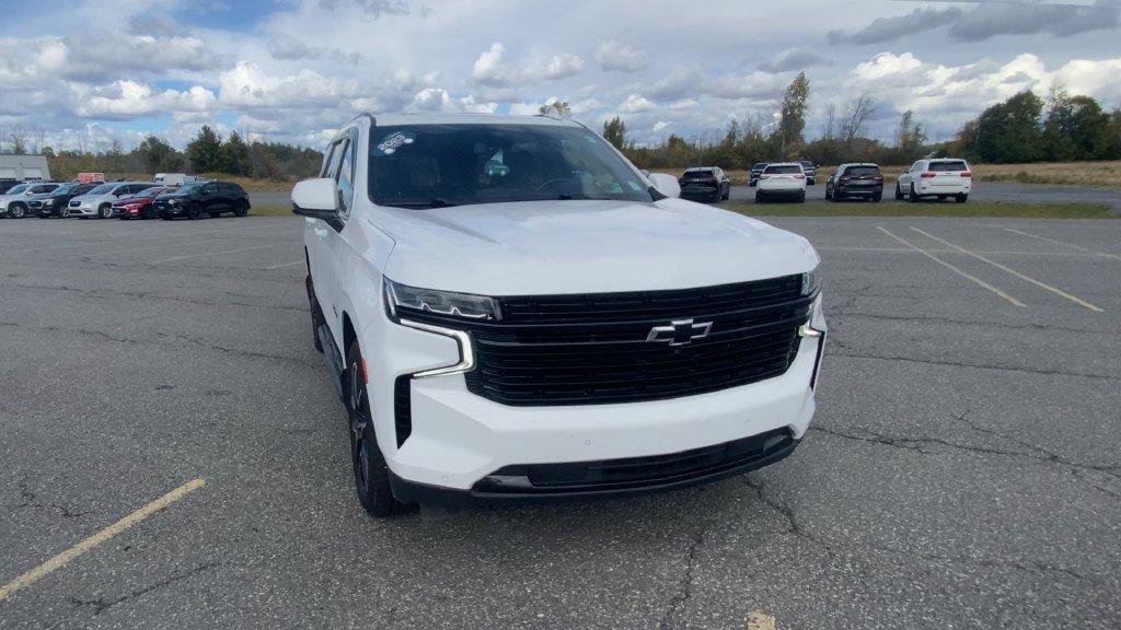 Certified 2023 Chevrolet Tahoe RST w/ Luxury Package AWD/4WD image 3