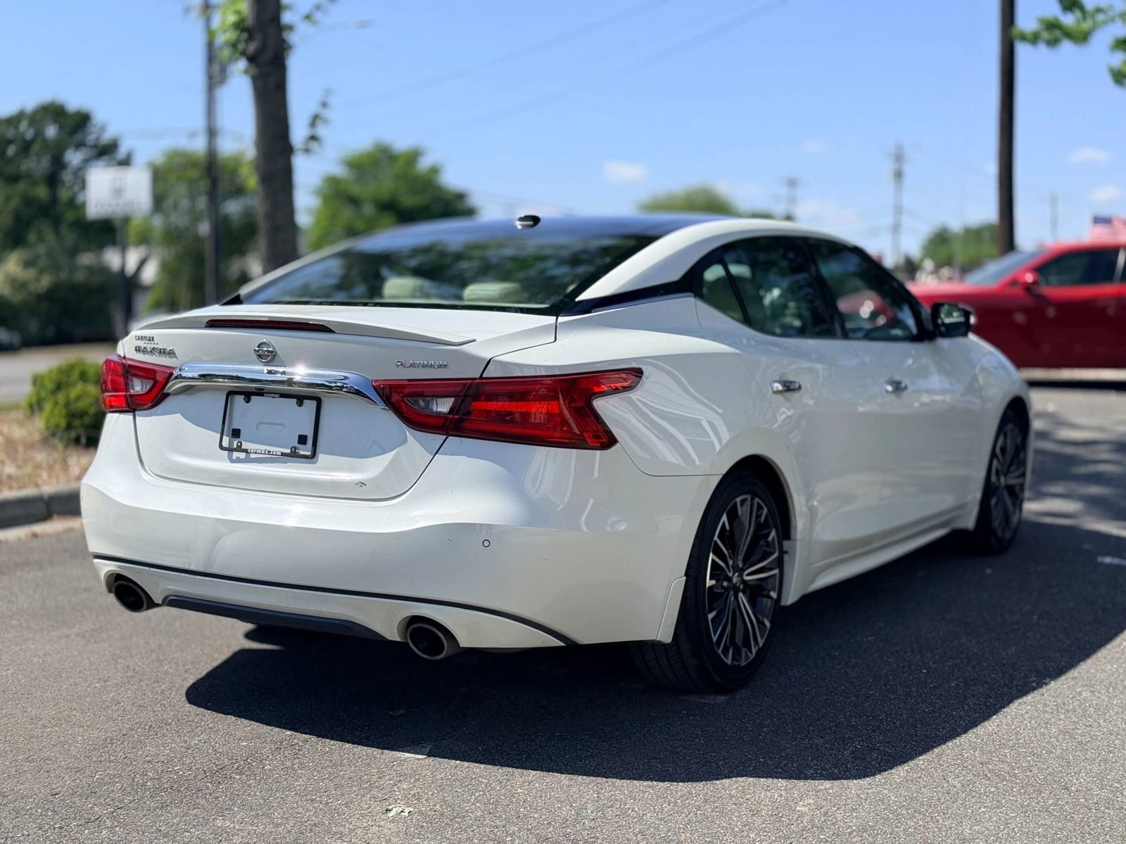 Used 2017 Nissan Maxima Platinum w/ Medallion Package FWD image 6