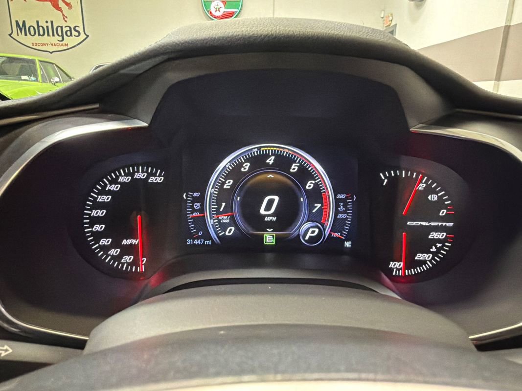 Used 2017 Chevrolet Corvette Grand Sport RWD image 24
