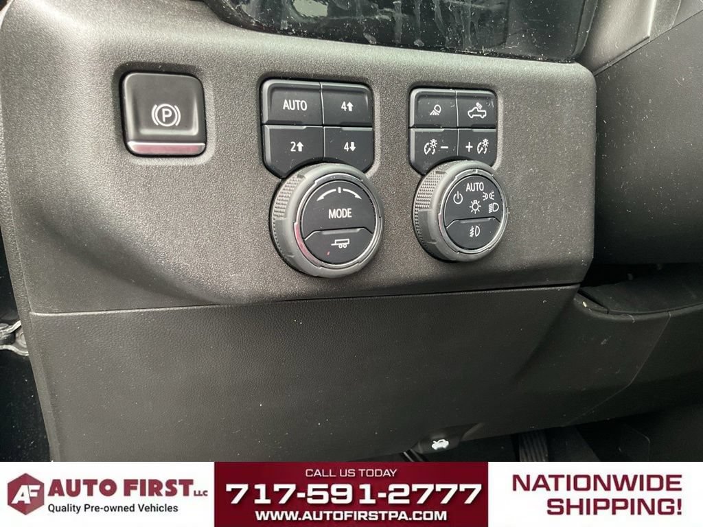 Used 2022 Chevrolet Silverado 1500 High Country w/ High Country Premium Package AWD/4WD image 22