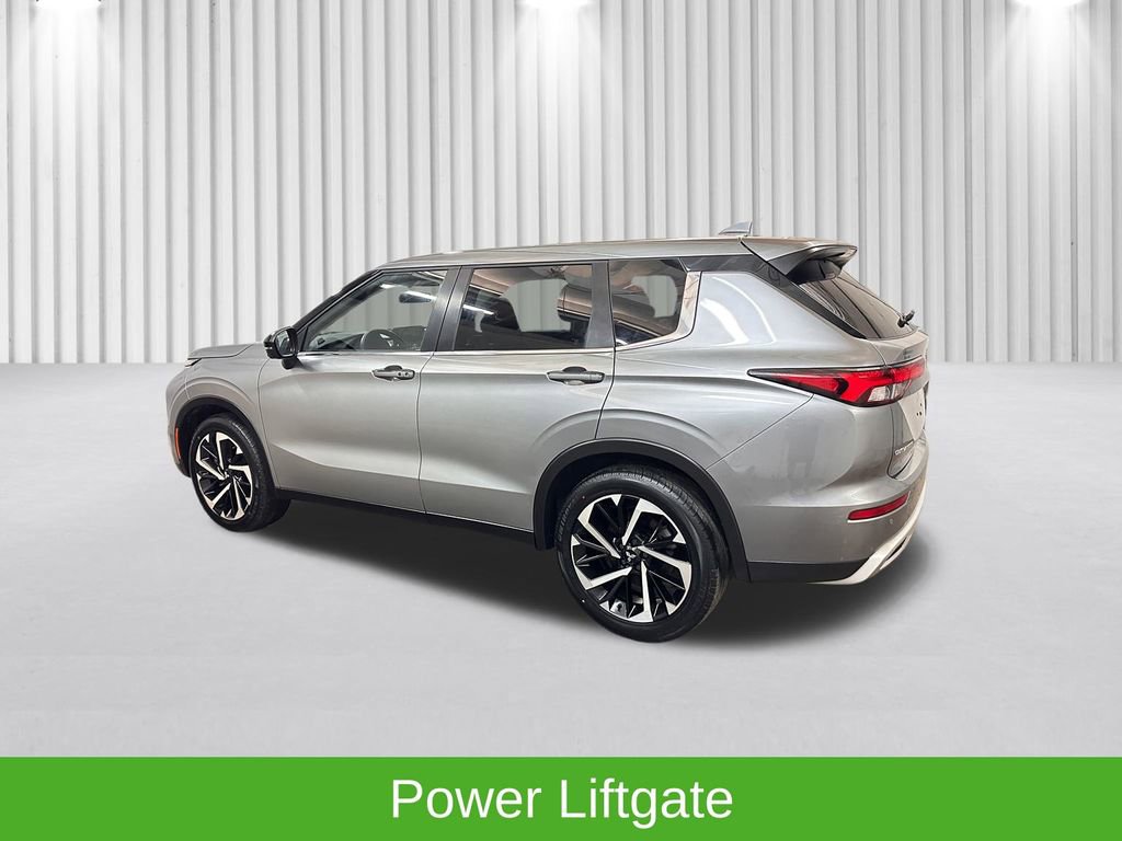 Used 2022 Mitsubishi Outlander SE AWD/4WD image 10