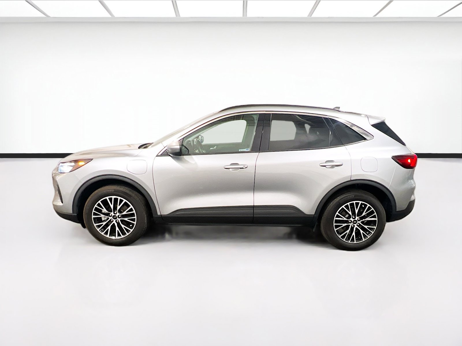 Used 2024 Ford Escape SE FWD image 23