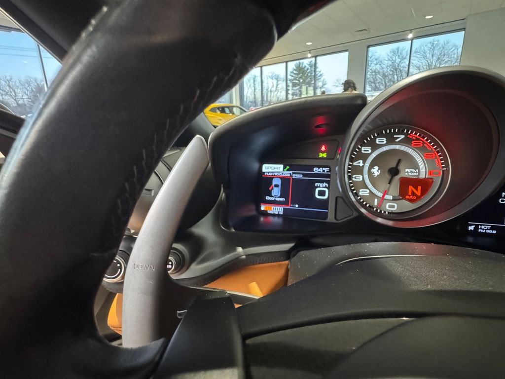 Used 2018 Ferrari GTC4Lusso T RWD image 10