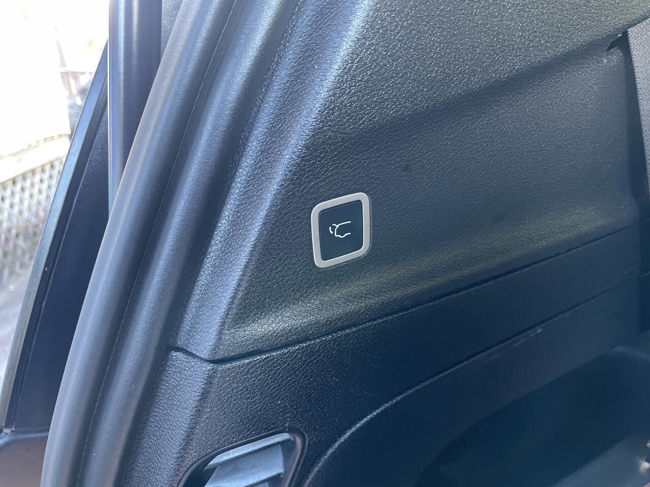 Used 2020 Chrysler Pacifica Touring w/ Advanced Safetytec Group image 10